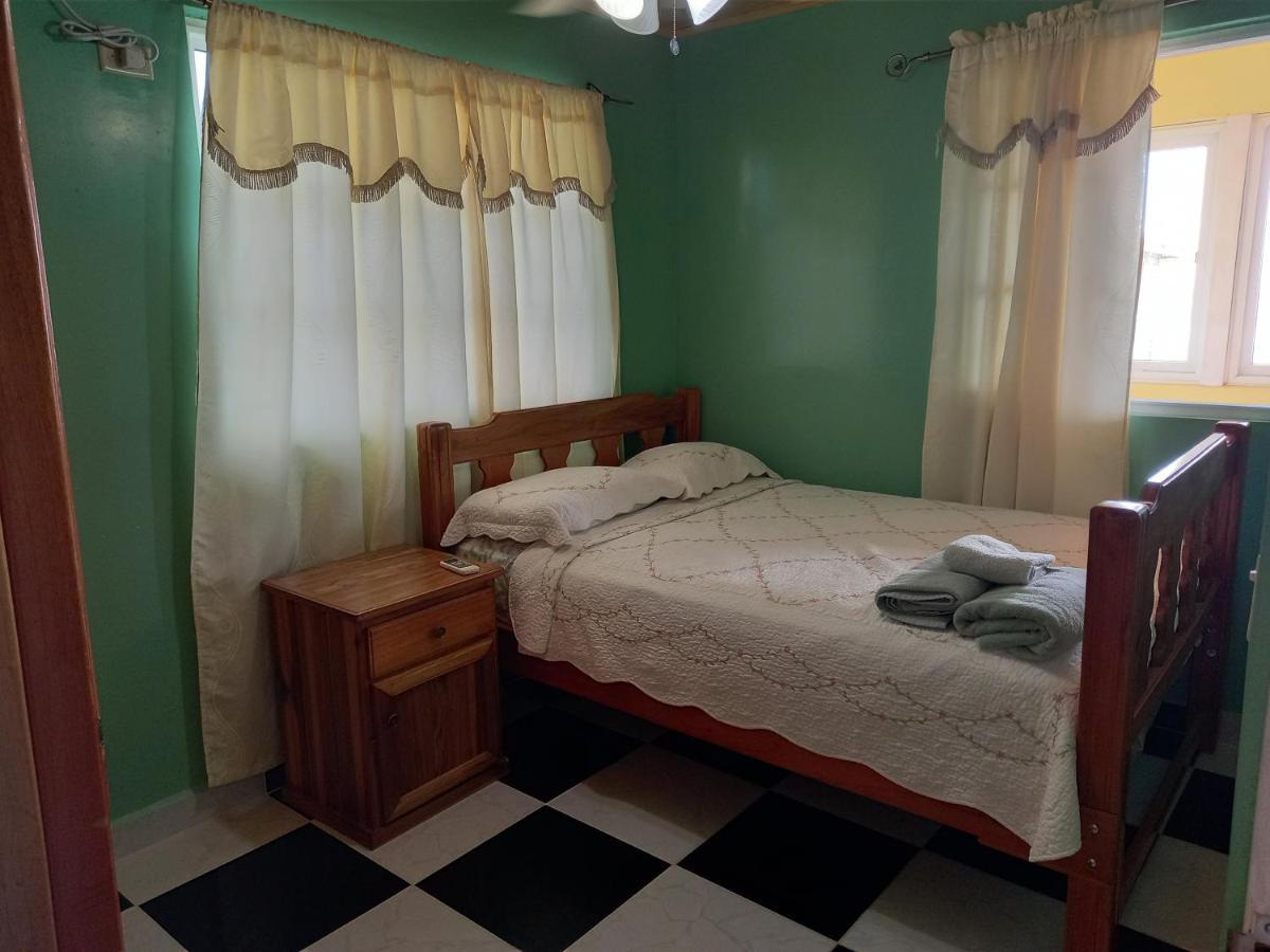 הוילה בוקס דל טורו Urania House מראה חיצוני תמונה